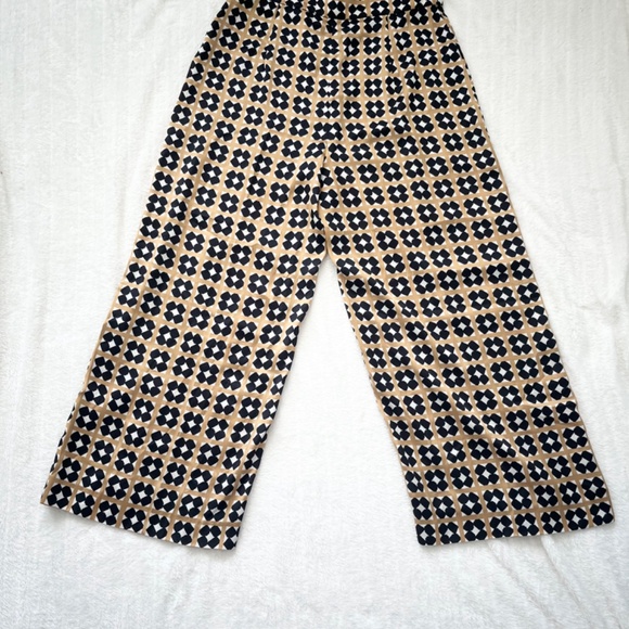 Zara Patterned Satin Pants - Picture 5 of 9